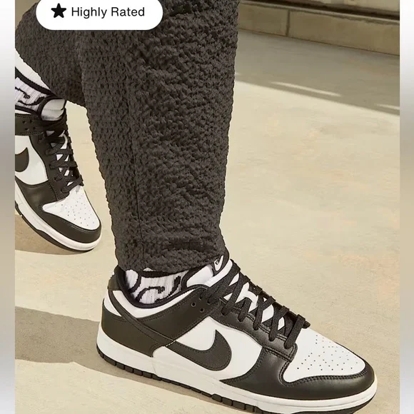 BRAND NEW IN BOX MEN’S 9.5 NIKE DUNK LOW RETROS-BLACK & WHITE - Picture 13 of 13